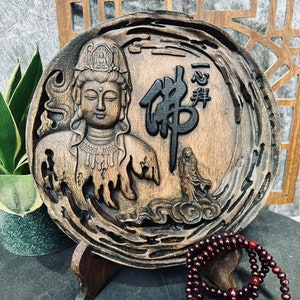 Single-mindedly Worshiping Buddha Statue, Handicrafted Wooden Statue Of Guan Yin Bodhisattva Face On Lotus, Praying To Guanyin Statue