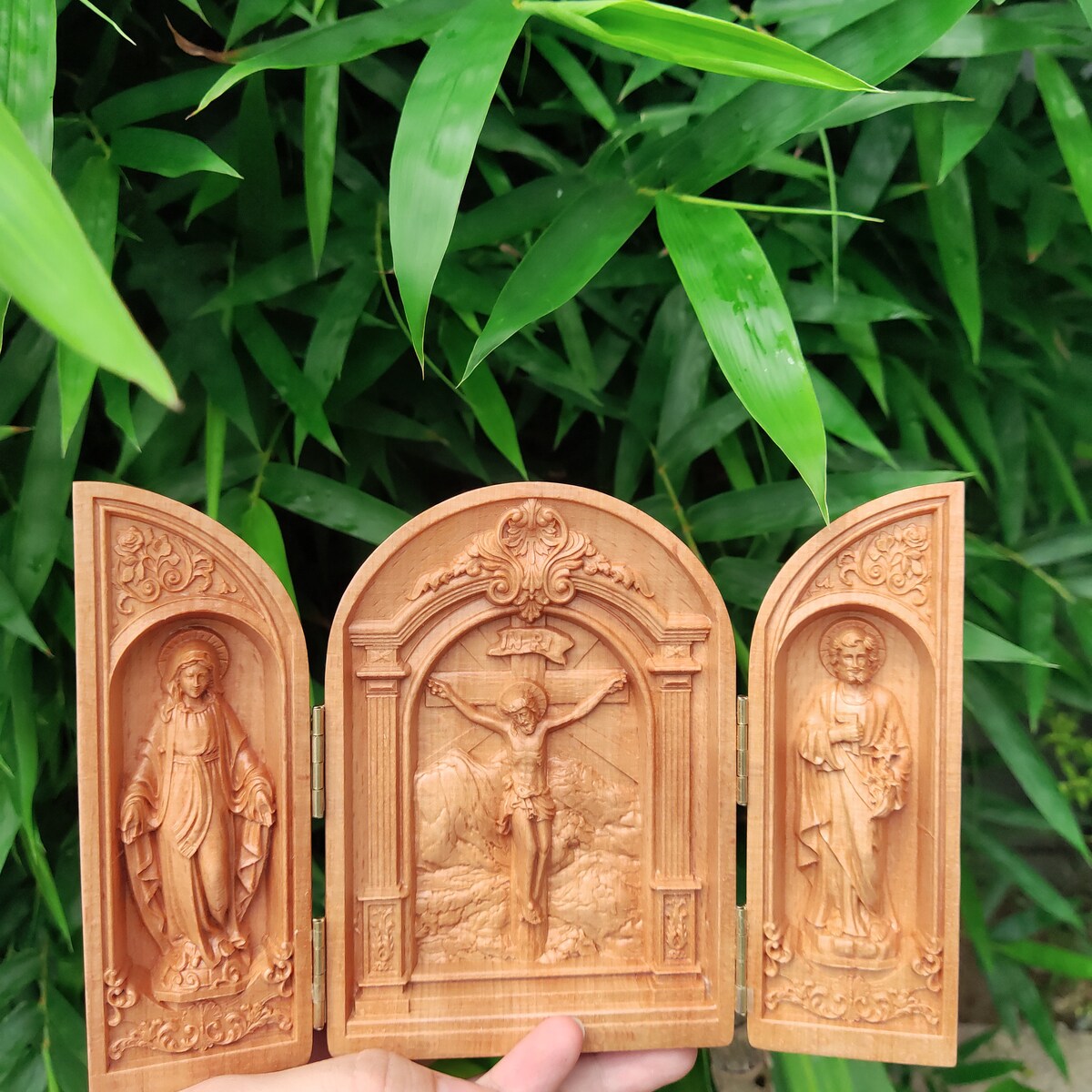 The Holy Family Figurine, Triptych of Jesus Virgin Mary and Saint Joseph Statue, Gift for Catholic Family, Christmas Nativity Set Wooden - Etsy