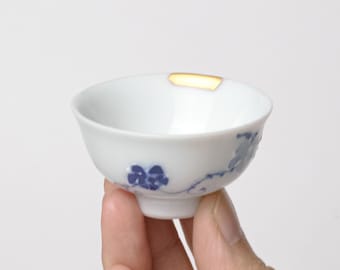 KINTSUGI – Ivy Leaf Sake Cup with Rim Gold Repair｜Genuine Urushi