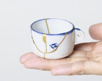KINTSUGI – Tiny Hanging Bird Feeder with Golden Lines｜Food Safe