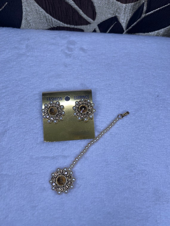 Gold Necklace with Earring and Tikka Set - image 6