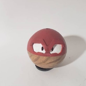 Hisuian Voltorb! Rattles and Rolls!