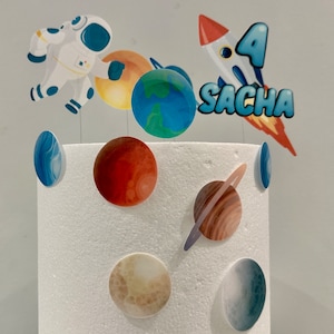 Pianeti e stelle commestibili pretagliati - Decorazione per torta di compleanno con tema spaziale, astronauta e razzo. Decorazioni in carta ostia PL11L
