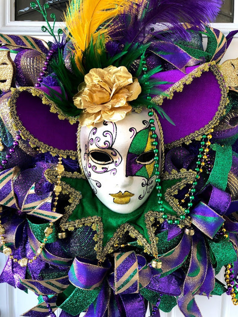 mardi gras jester wreath