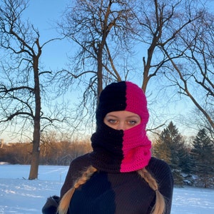 black/pink split mask