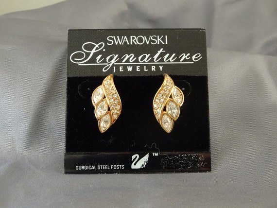 Swarovski signature best sale jewelry