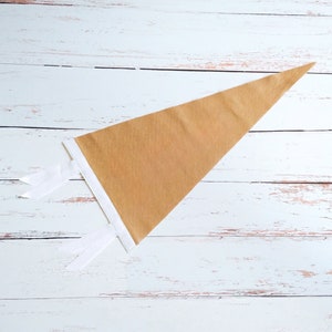 LEGE AMBACHTELIJKE WIELEN 9 x 18 inch | Amerikaans gemaakt vilt van wolmix | Voorgenaaide vlag met stropdassen afbeelding 10