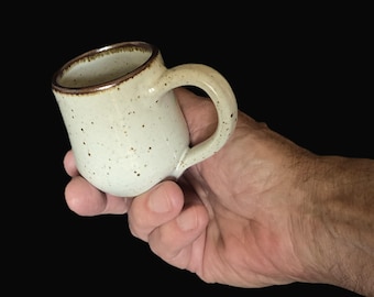 Taza de espresso, 4 oz, Demitasse hecha a mano en blanco moteado