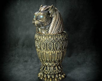 猫の守護者コプト壺 – 華麗なエジプト様式の装飾骨壺 - 13インチ