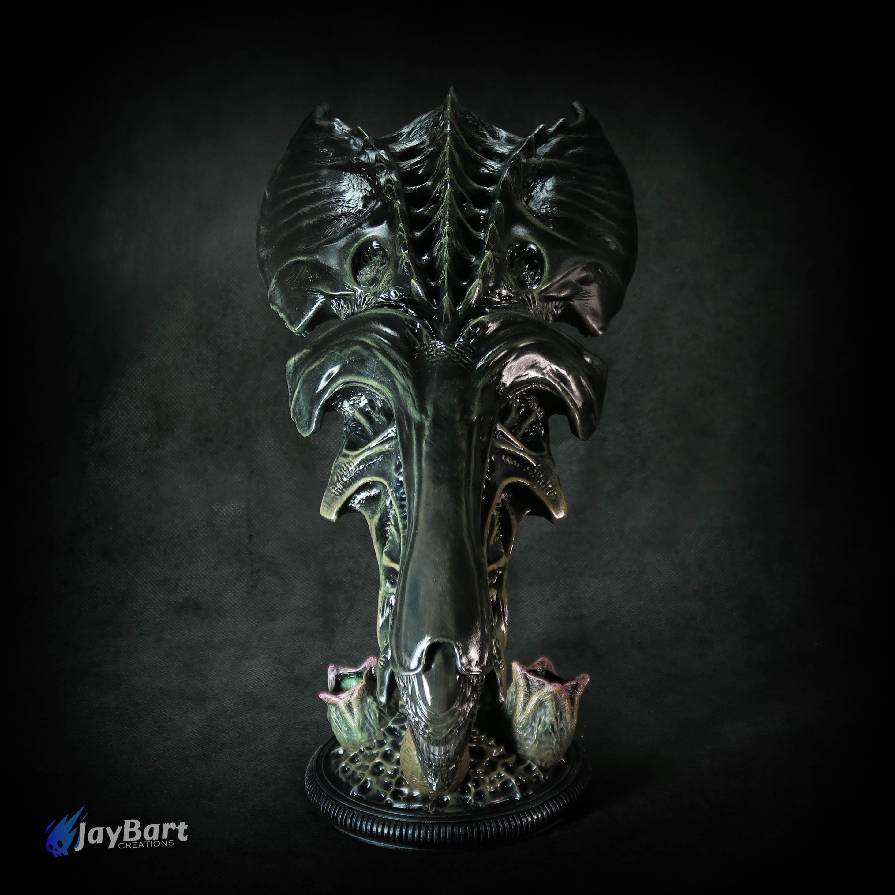 エイリアン・クイーンの胸像 – 壮大なSFディスプレイ彫刻 - Etsy 日本