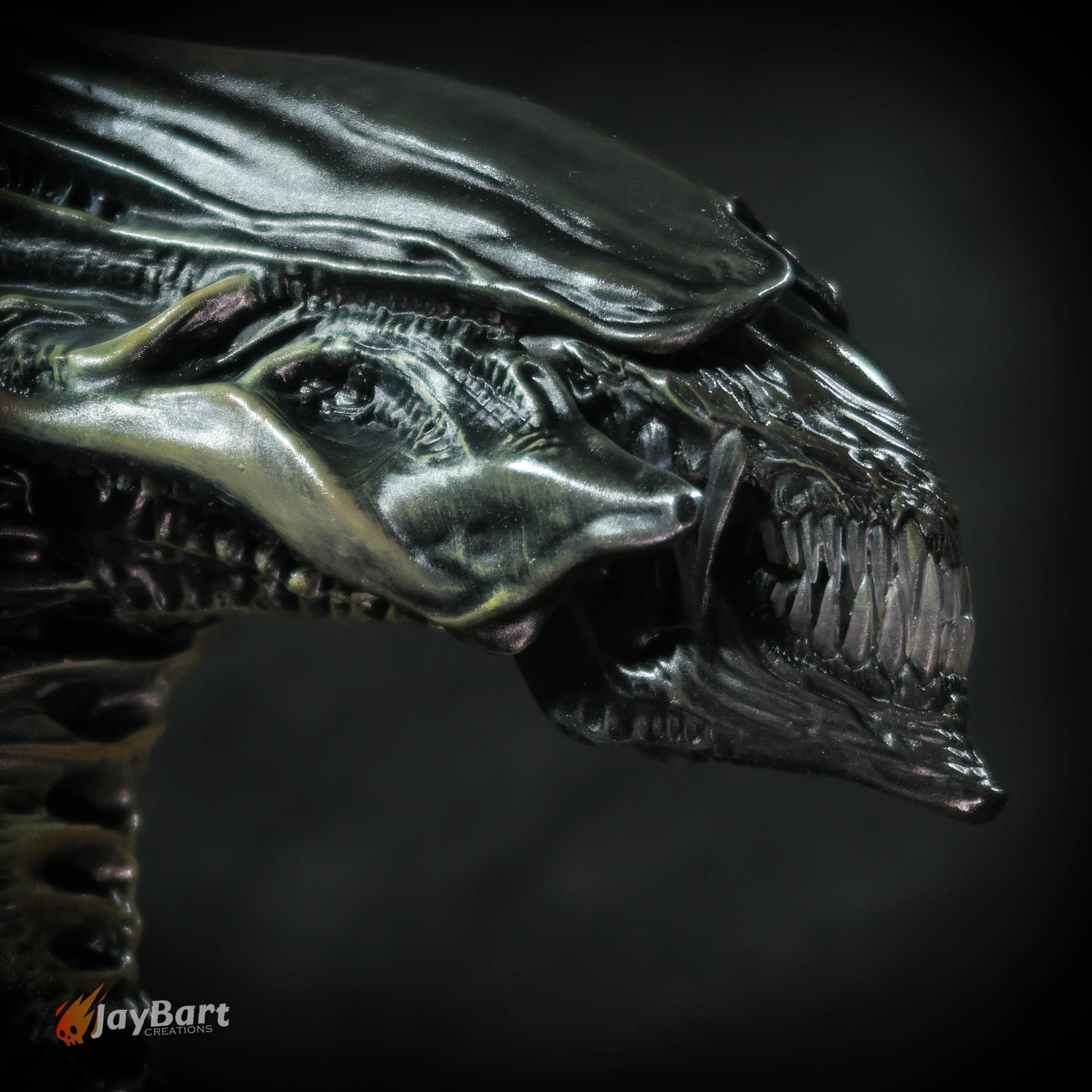 エイリアン・クイーンの胸像 – 壮大なSFディスプレイ彫刻 - Etsy 日本