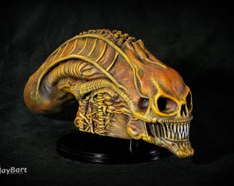 ゼノモーフ スカル バスト – 手描きエイリアンディスプレイ | 樹脂製像