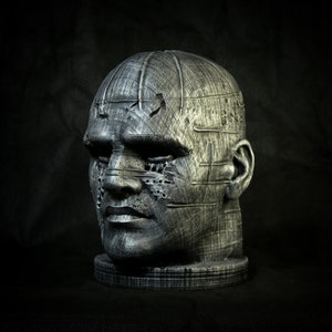 An Alien Temple Hall Head Statue Sculpture Fan Art
