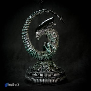 Alien Queen Chestburster – Horror Evolution Collector Xenomorph Replica