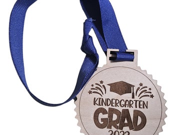 Graduation Medals | Grad Gift | Graduating | Keepsake | Award | Memento | Souvenir | Celebrate | Ceremony