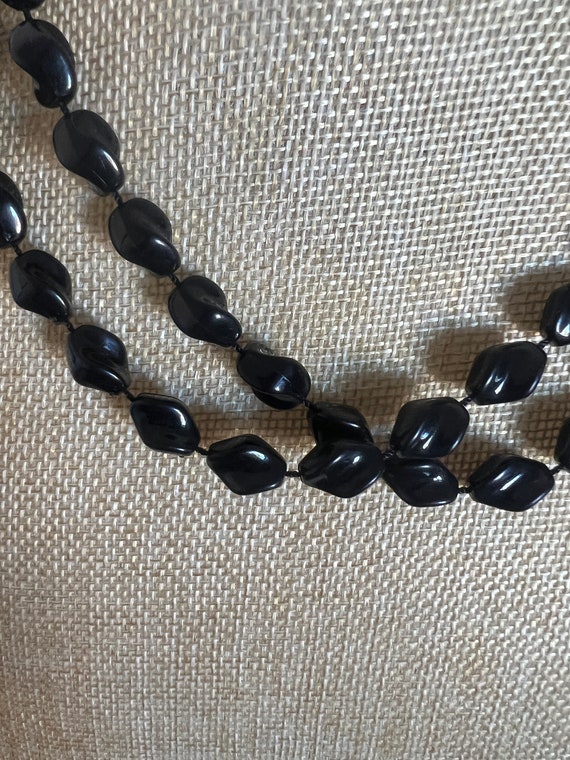 Sarah Coventry Black Lucite Bead Necklace 18" Vin… - image 2