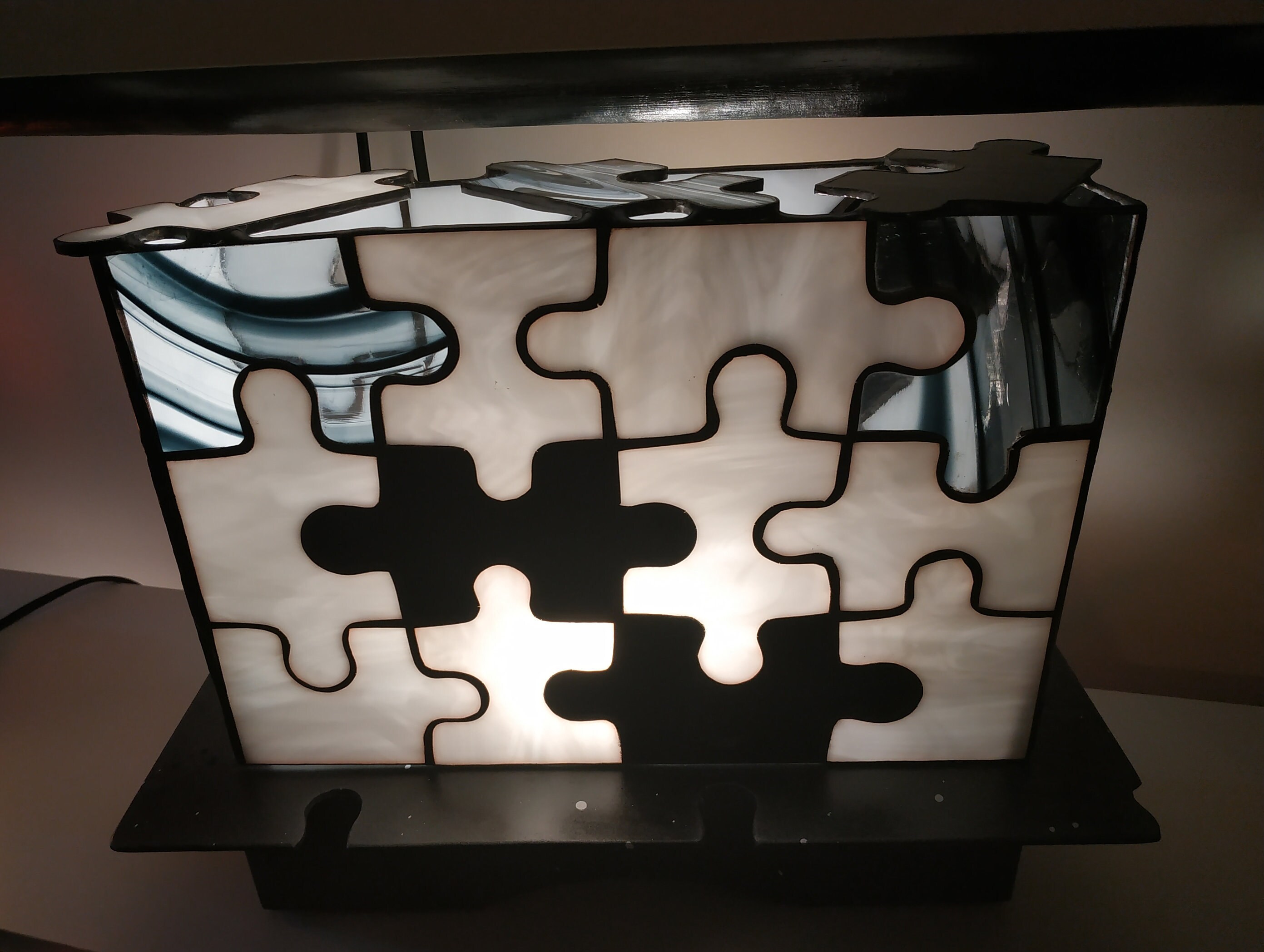 Lampe Puzzle en Vitrail Style Contemporain