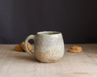 Extra large beige rustic woodfired coffee mug 800 ml - 27 oz, Primitive Wabi Sabi ceramics, Stoneware anagama handmade pottery, cacao cup