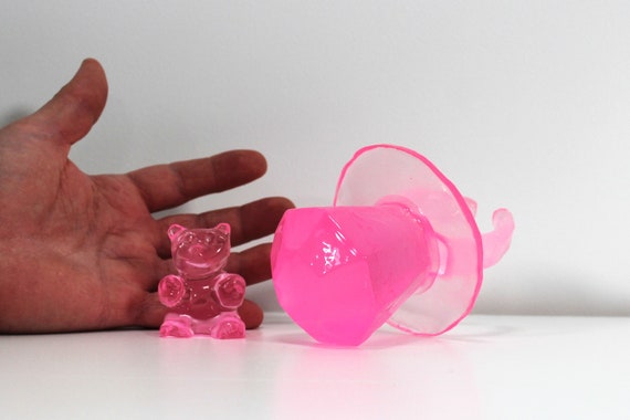 Giant jumbo ring pop resin sculpture hot pink find out more.