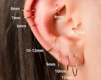 small hoops earrings set. Vermeil gold earrings. tiny hoops earrings. cartilage earrings. huggie earrings. Thickness 23-22-20 gauge