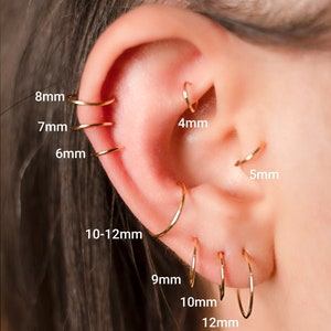 small hoops earrings set. Vermeil gold earrings. tiny hoops earrings. cartilage earrings. huggie earrings. Thickness 23-22-20 gauge