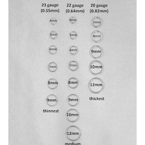 créoles.huggie earring.conch hoop.piercing.nose.helix créoles. Epaisseur : 23-22-20 - Diamètre intérieur 4 mm, 5 mm, 6 mm, 7 mm, 8 mm, 9 mm, 10 mm, 12 mm