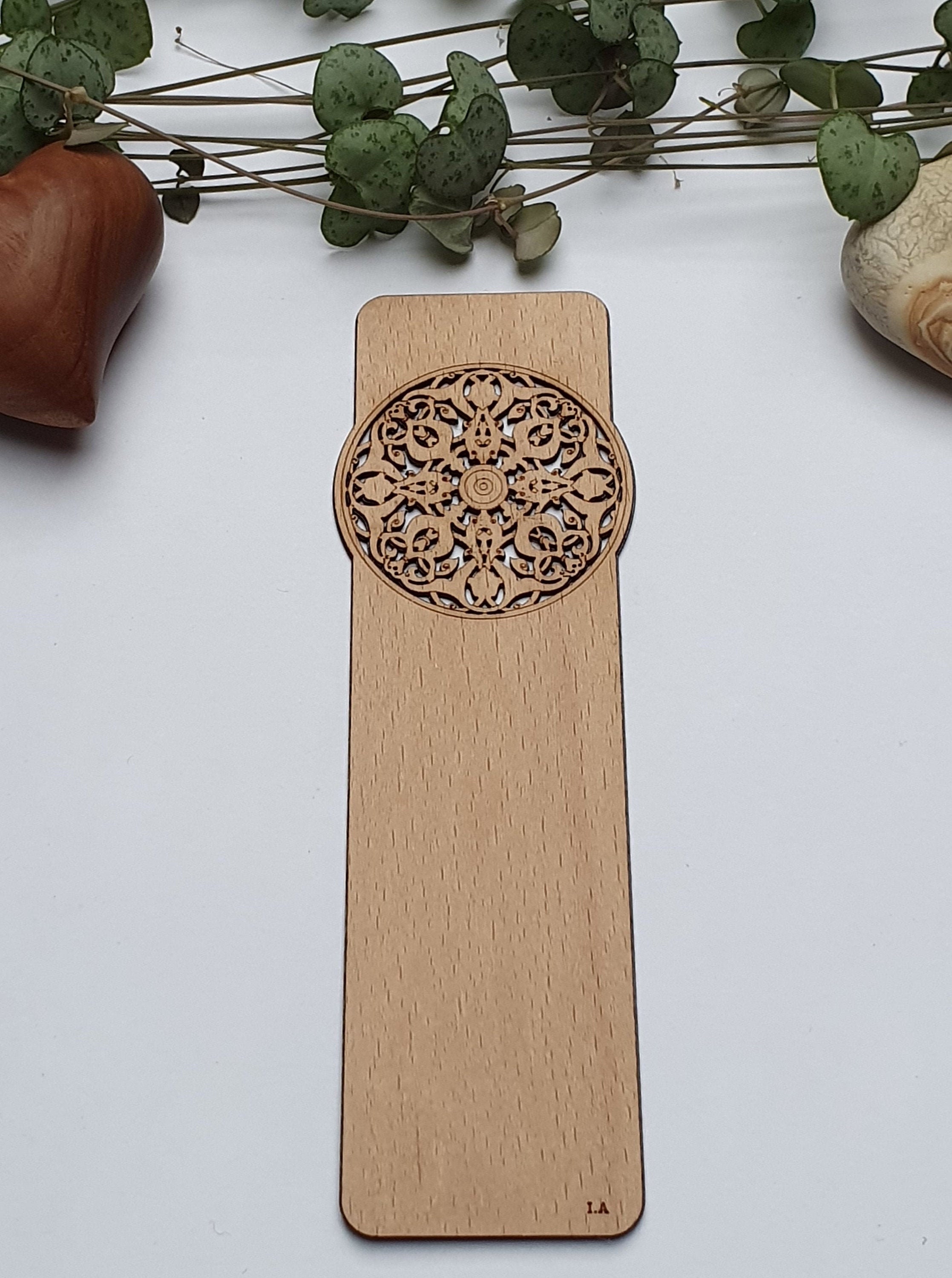 Beautiful Wooden Bookmark With a Classic Geometric Design Ethically Sourced Real Wood Veneer
