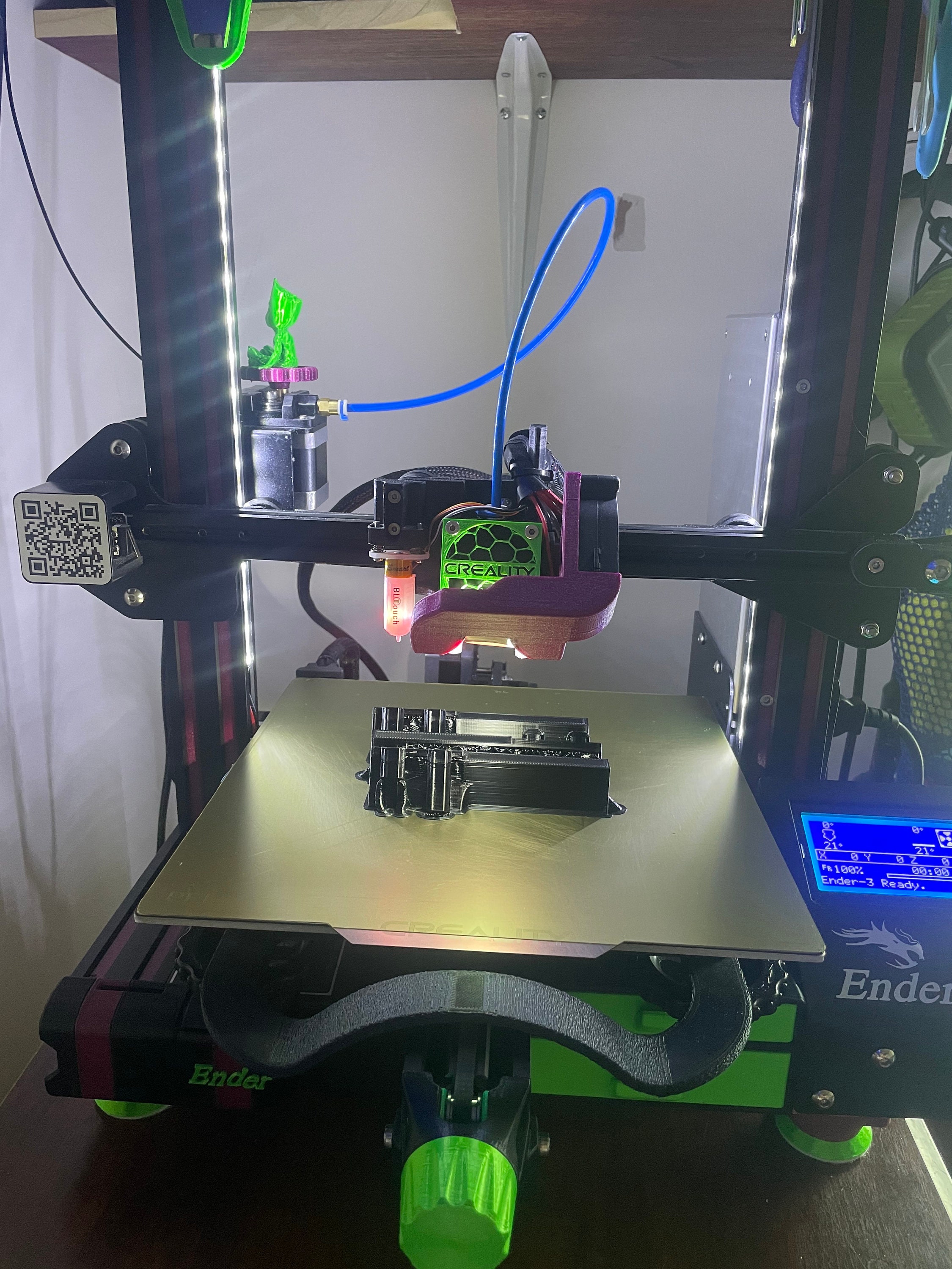 LPT- Standard LED strip lights fit perfectly inside the Ender 3 extrusions.  : r/ender3
