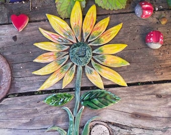 Sonnenblumen, handgefertigt für Mosaike oder Dekoration. Unikate
