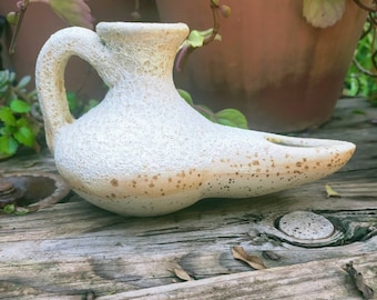 Candil (oil lamp) handmade of stoneware ceramic.