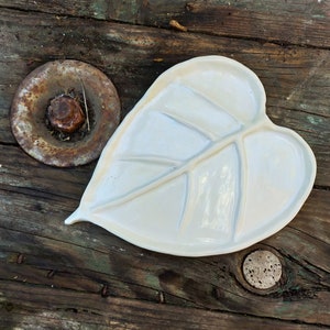 Sheet. Ceramic palette for watercolors, acrylics, gouache... Handmade