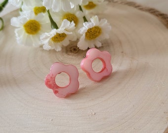 Pink flower studs. Flower earrings