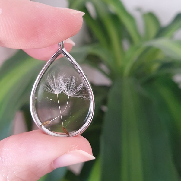 Dandelion necklace. Silver Dandelion seed necklace. Dandelion wishes. Make a wish dandelion necklace.  Pressed dandelion teardrop pendant.