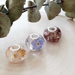 Flower bead charms. European bead charms for pandora style bracelet. Forget me not charm. Resin charms. Charm bracelet.