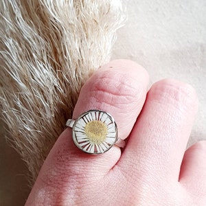 Daisy sterling silver ring. Real daisy adjustable silver ring.  Gift sterling silver ring
