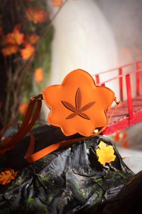 Pre-order, Maple Leaf Pochette Bag Shoulder Bag Animal Crossing