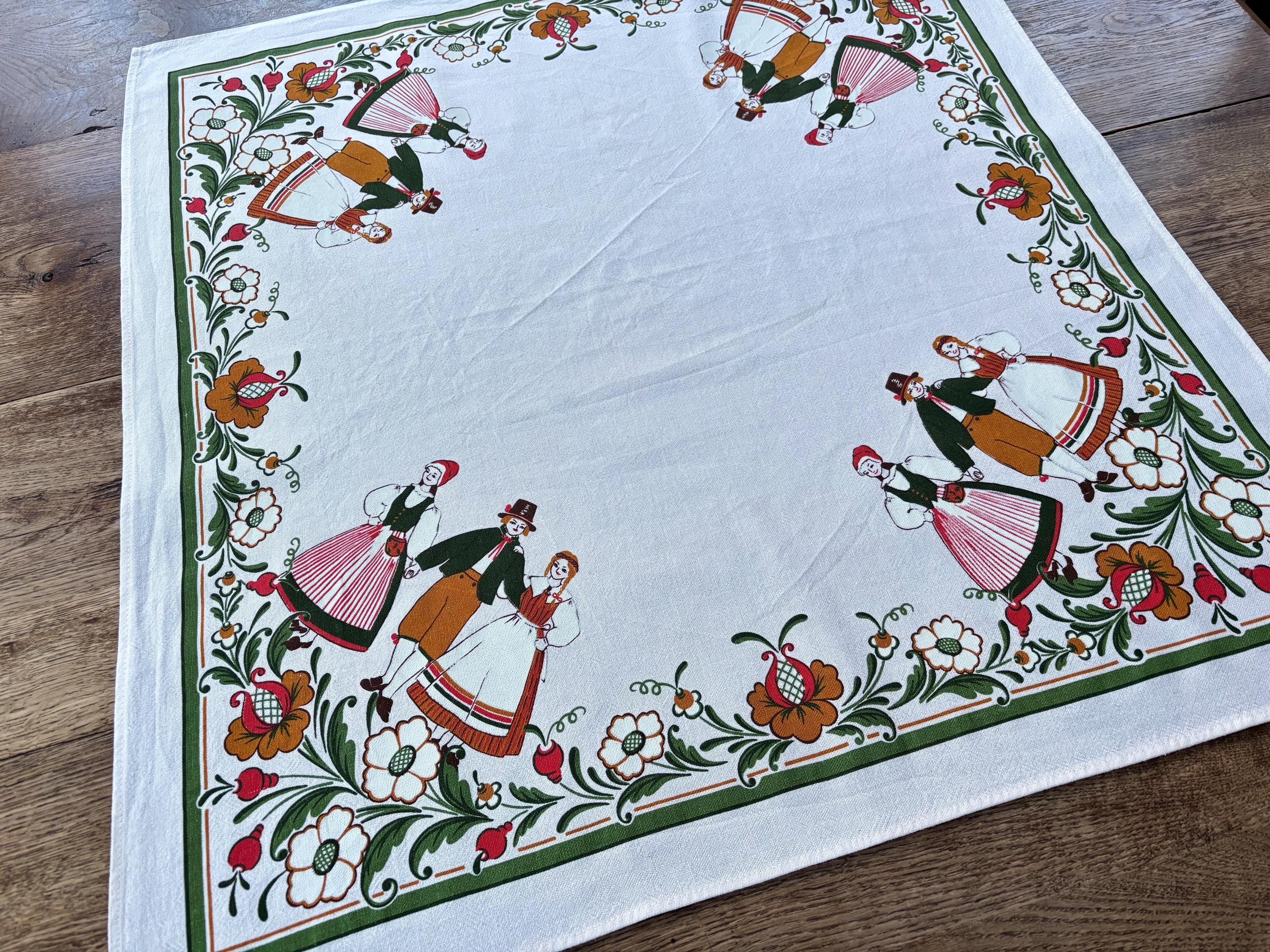 A Charming Printed Little Swedish Tablecloth / Scandinavian - Etsy