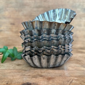 Ten vintage Swedish baking moulds / Scandinavian