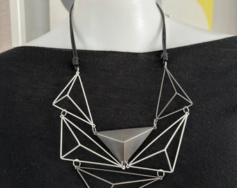 Kurze Kette* moderne geometrische Kette