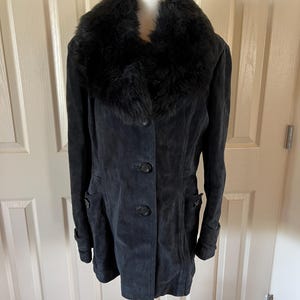 vintage suede jacket with fur collar black small 60s 70s statement jacket hippie boho spring summer fall winter back to school