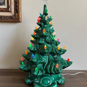 Vintage Ceramic Christmas tree Atlantic Mold w/ star and base 16&quot; light up tree 70s retro Christmas decorations classic