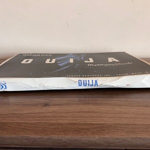 Vintage William Fuld ouija juego de mesa 1960 Parker Brothers, Salem Massachusetts caja original juego completo