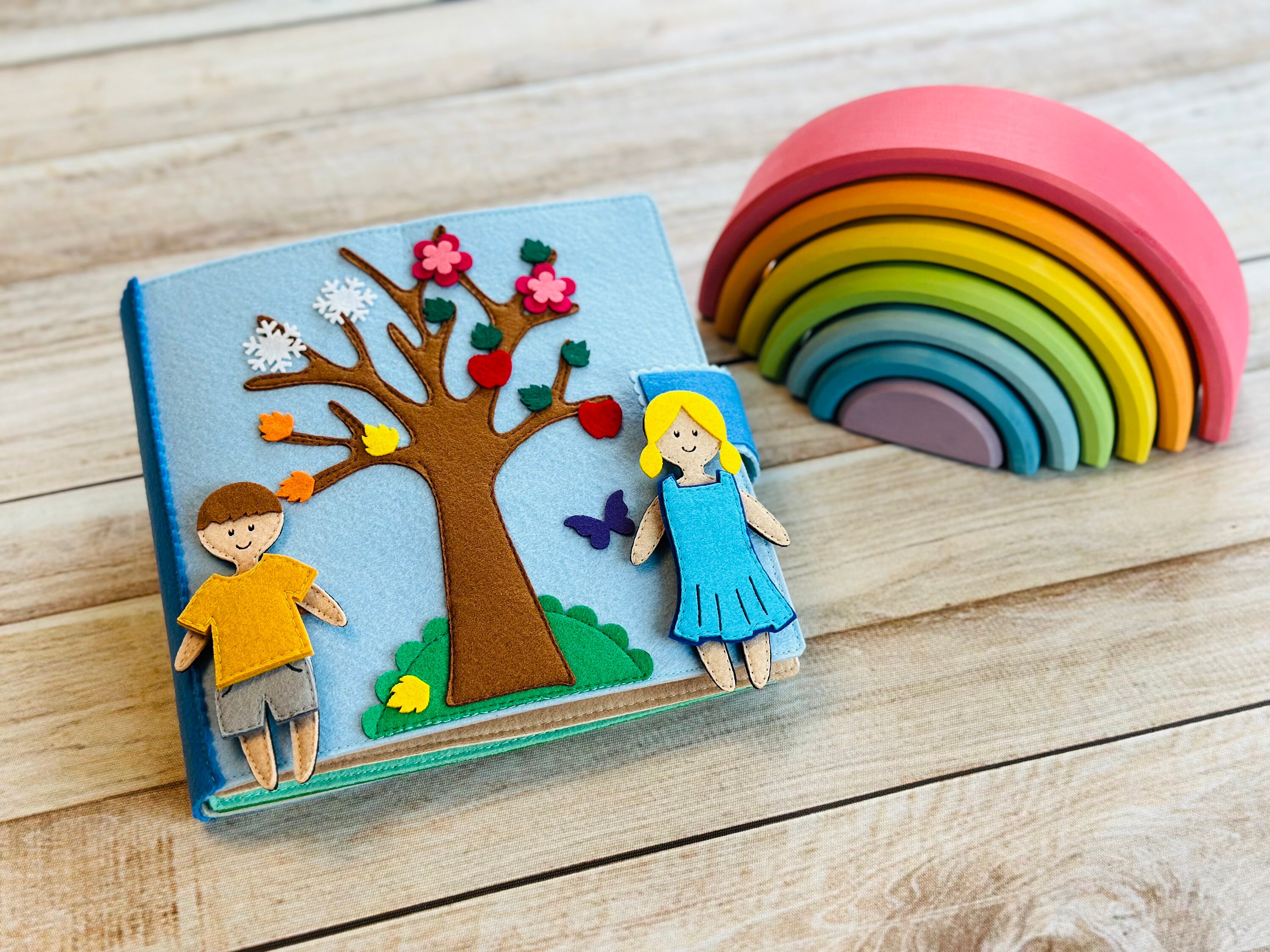 Stagioni dei libri tranquilli, Libro silenzioso, Casa delle