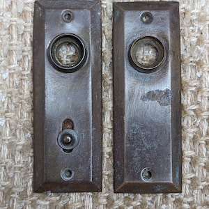 1 3/8&quot; x 4&quot; Pair Of Antique Stamped Brass Door Knob Plate Hardware