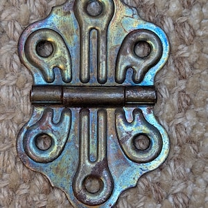 1 7/8&quot; x 2 7/8&quot; Antique Brass Plated Steel Cabinet Door Hinge