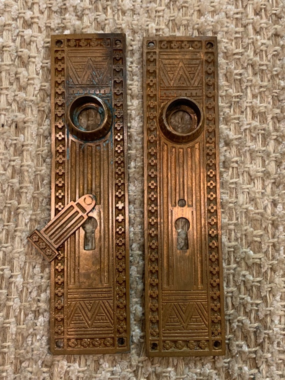 Vintage Decorative Brass Metalware Door Knobs - Ruby Lane
