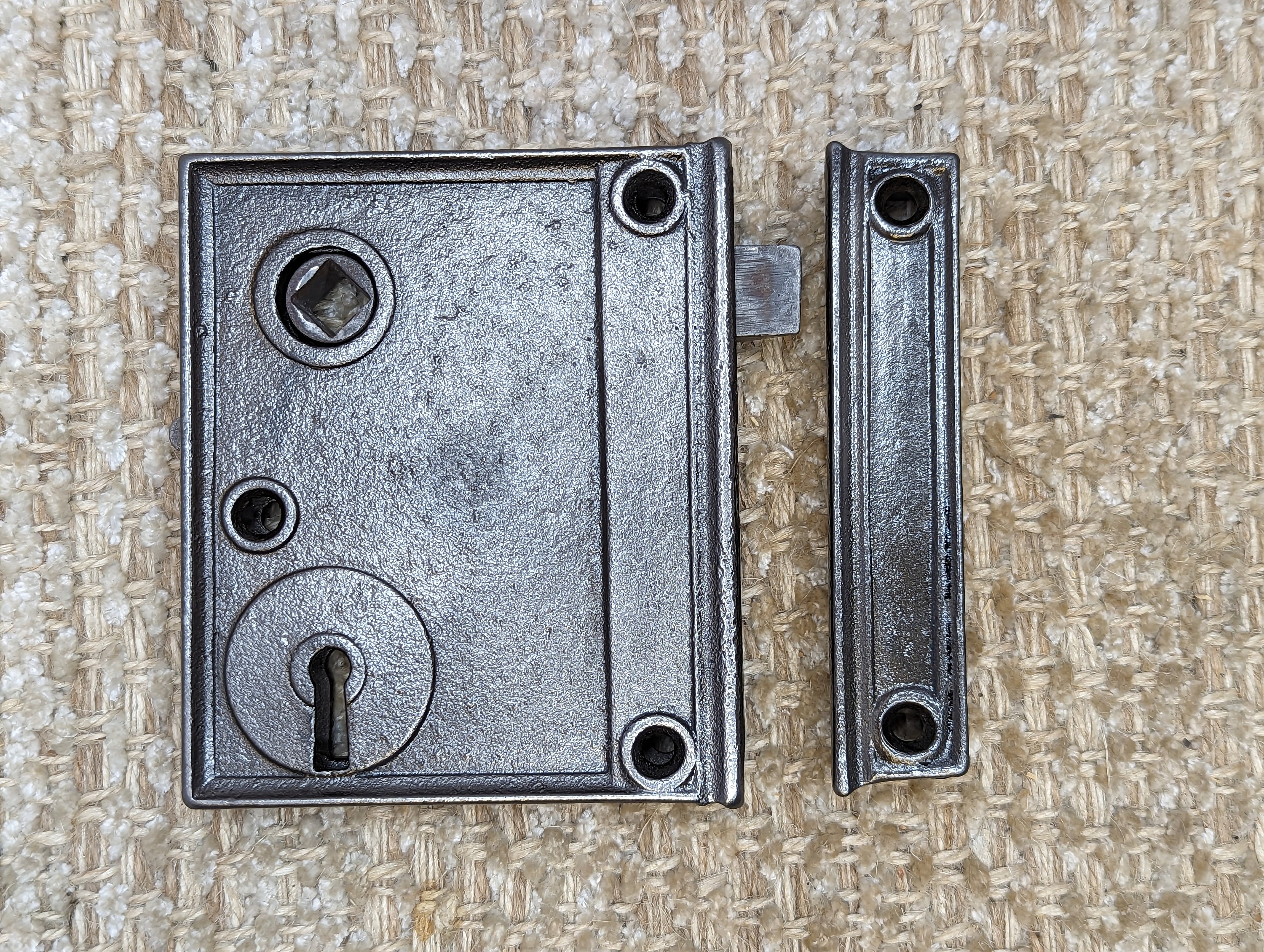 Metal Door Locker Iron Latch Hook, Metal Door Lock, Hook and Eye, Gate Latch,  Gate Lock, Door Lock 