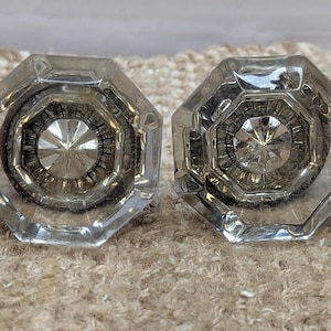 2 1/4&quot; Antique Octagon Glass Door Knob Set With Brass Necks Door Hardware