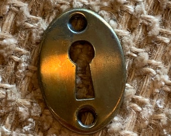 Antique Brass Key Hole Cover Escutcheon