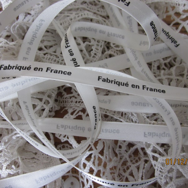 Lot de 44 étiquettes à coudre "fabriqué en France"